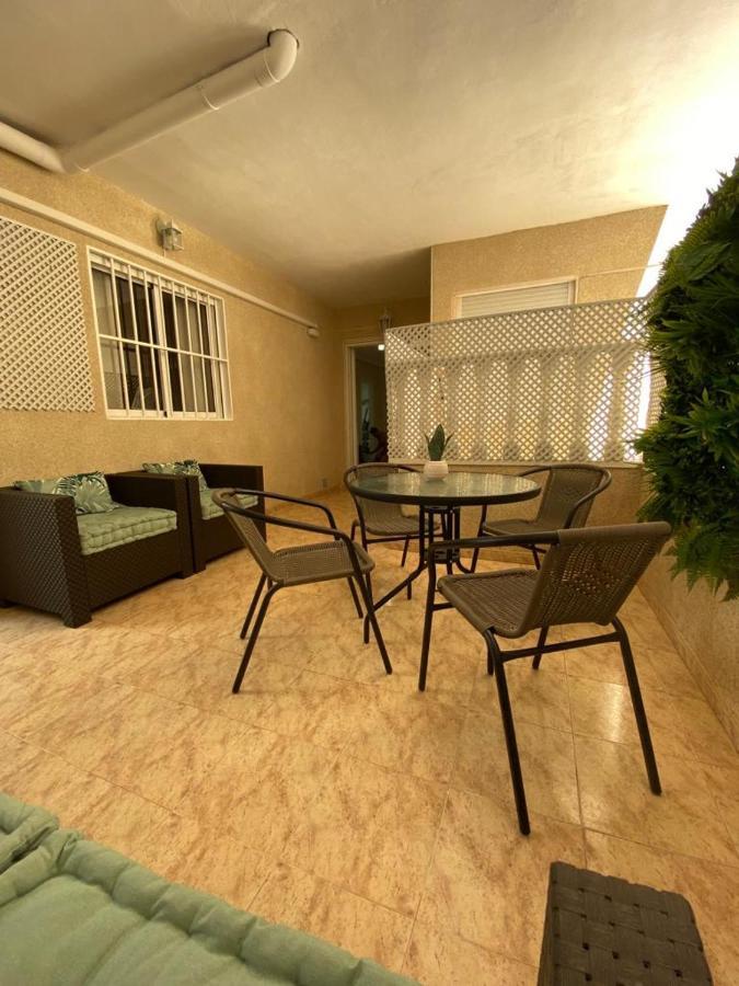 Комфортабельные Апартаменты С Большой Террасой Torrevieja Exterior foto